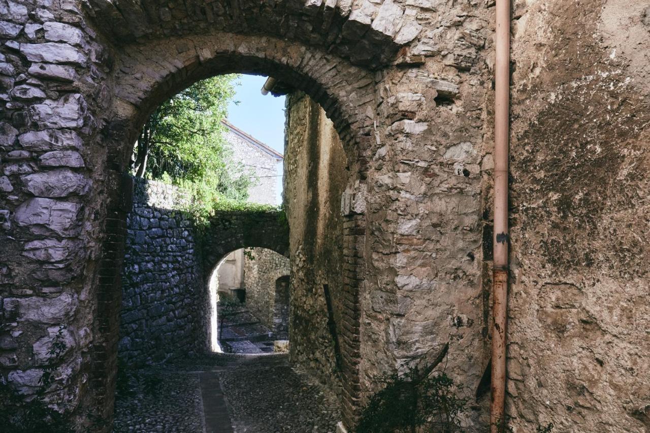 Albergo Diffuso Crispolti Labro Exterior foto